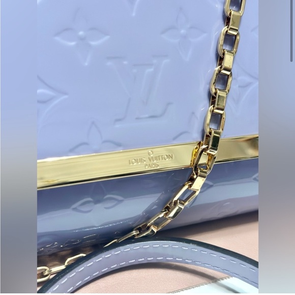 SOLD 💝 Louis Vuitton Ana Shoulder Bag Clutch crossbody Lilac Vernis - Picture 10 of 15